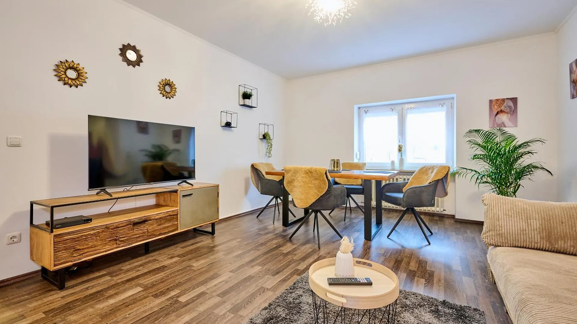 Apanoxa Homes I Zentral I Geschaefts- Und Monteurswohnung Straubing Apartment