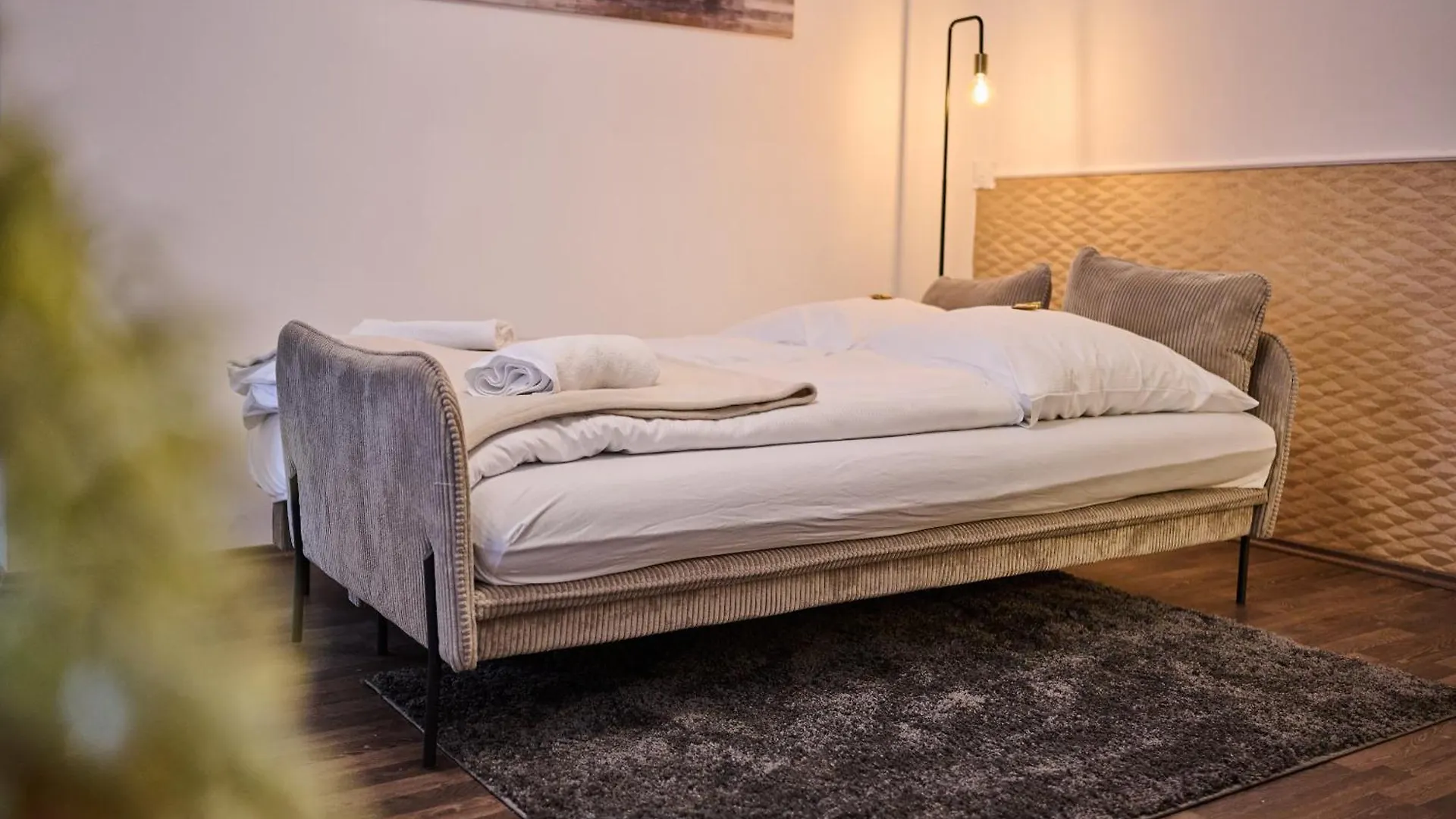 Apartment Apanoxa Homes I Zentral I Geschaefts- Und Monteurswohnung Straubing